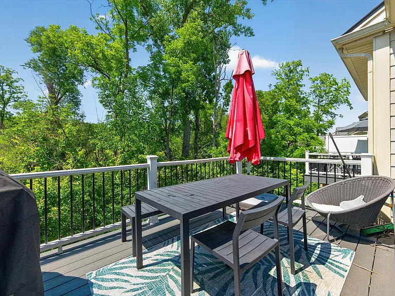3062 N Spurway Dr — Photo 48