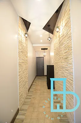 Rented by Miron Realty Group | media 46