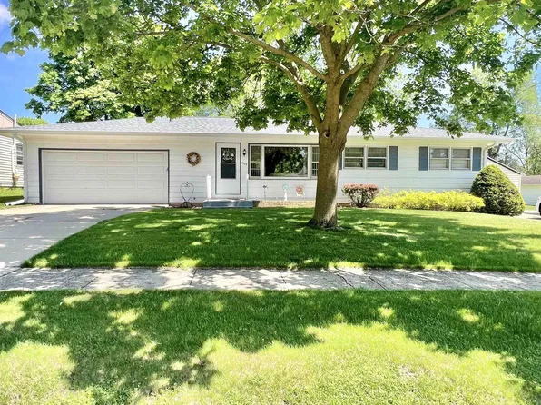 409 Westview Avenue, Clinton, WI 53525