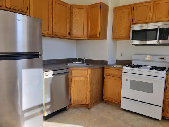 185 South Street image 3 of 16