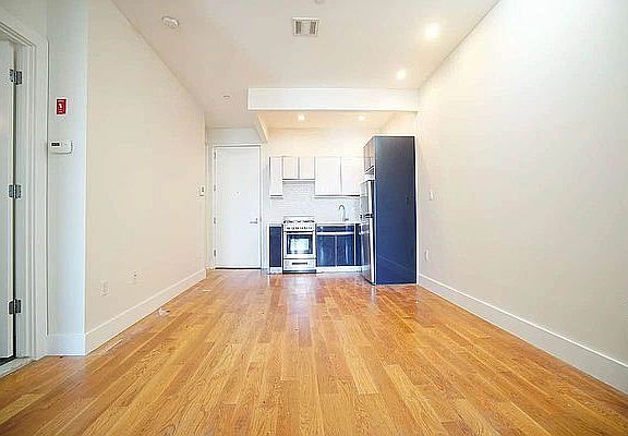 2nd image of 751 De Kalb Ave #2K