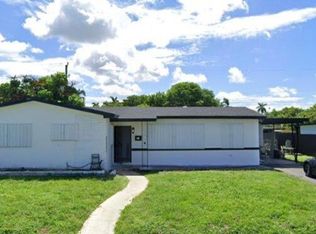 1430 NW 176th Ter, Miami Gardens, FL 33169