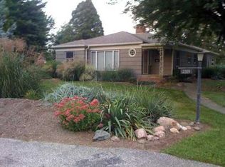 2309 Elmwood Dr, Lebanon, IN 46052