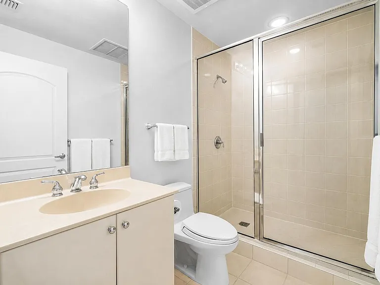 801 S Olive Ave #914 — Photo 25