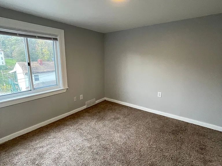 2404 S 18th St #2 — Photo 17
