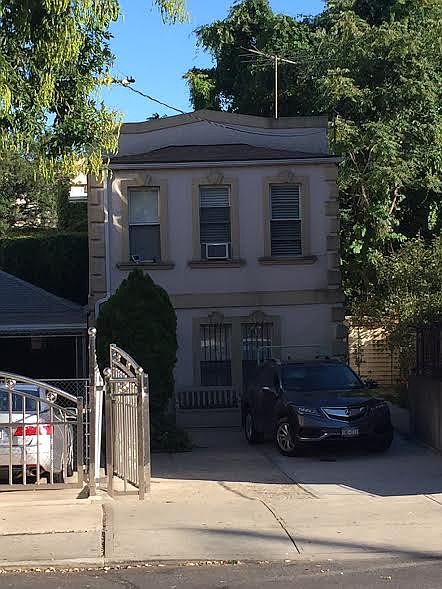 1st image of 187 28th Ave