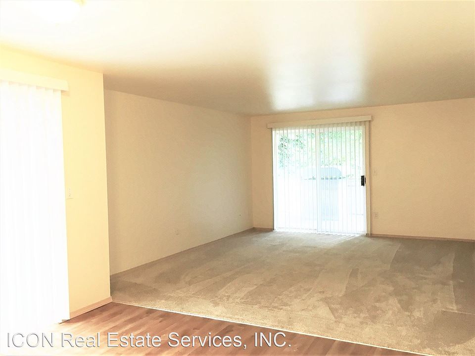 1st image of 2021 NE 90th St #4927481