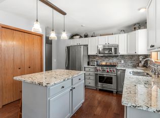 N7458 Grand View Dr, Whitewater, WI 53190