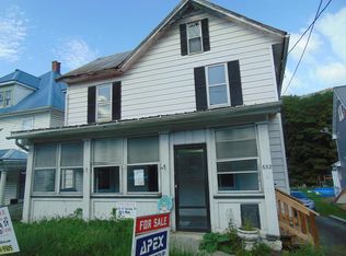 632 N Spring St, Everett, PA 15537