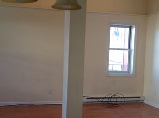 30 S 5th St APT 2, Easton, PA 18042