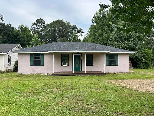 5536 Highway 182 E — Photo 1