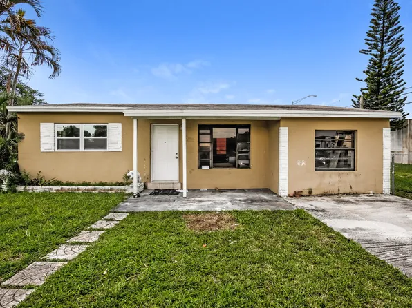 2906 Mayo St, Hollywood, FL 33020
