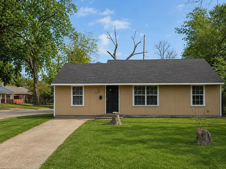 5803 Southlea St — Photo 1