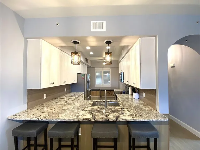 2730 Cypress Trace Cir #2820 — Photo 8
