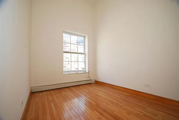 Rented by Buchbinder & Warren | media 3