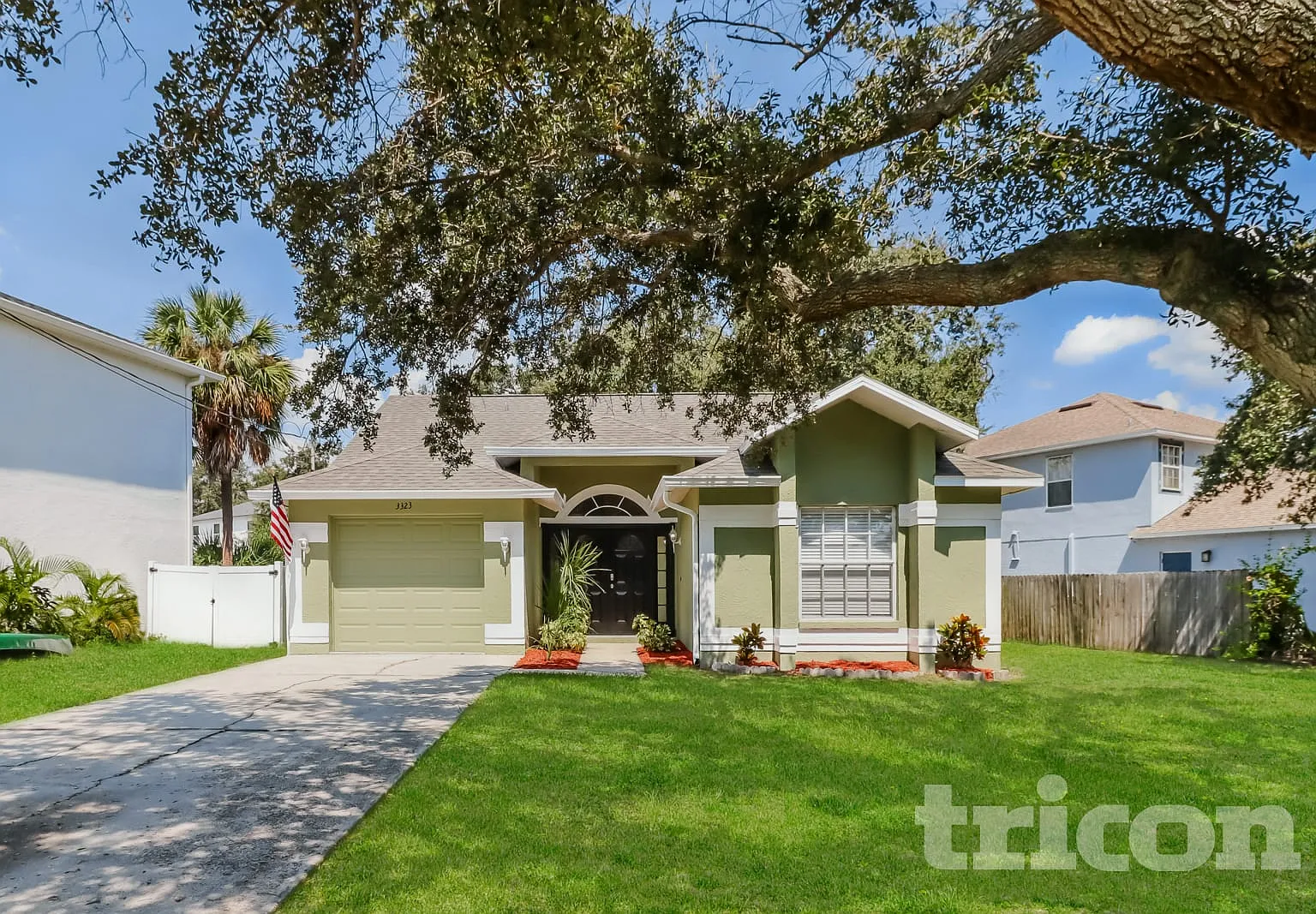 3323 W Marcum Street Tampa FL — Photo 1