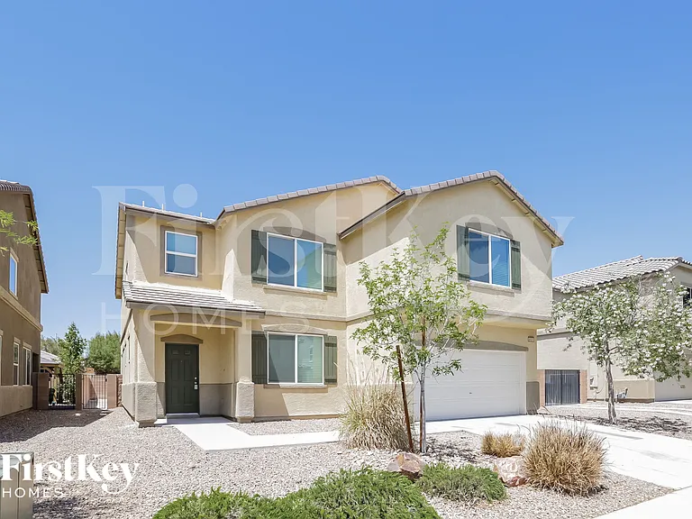 8121 Pink Desert St — Photo 1