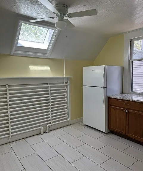 1206 E Cedar Ave — Photo 7