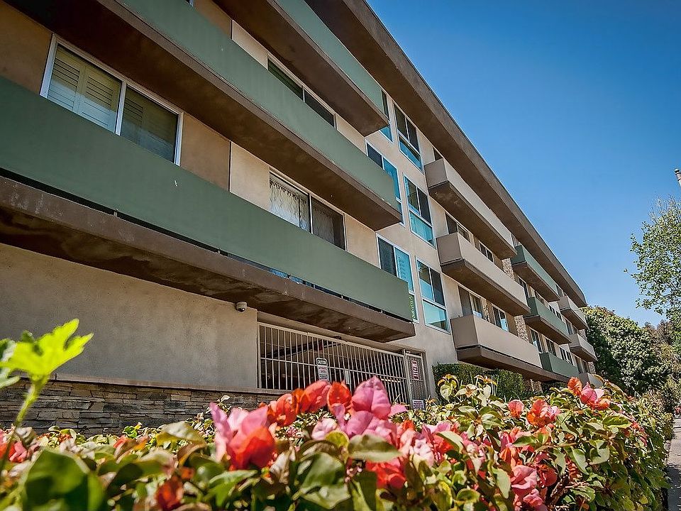 1st image of 525 N Sycamore Ave APT 302