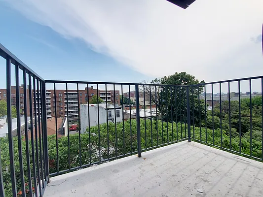 Rented by Sunshine Management Group, LLC | media 8