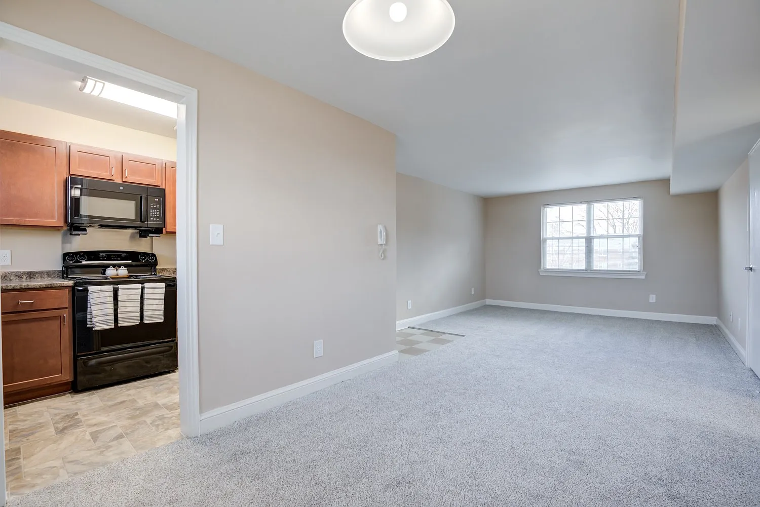 Arbor Heights — Photo 3