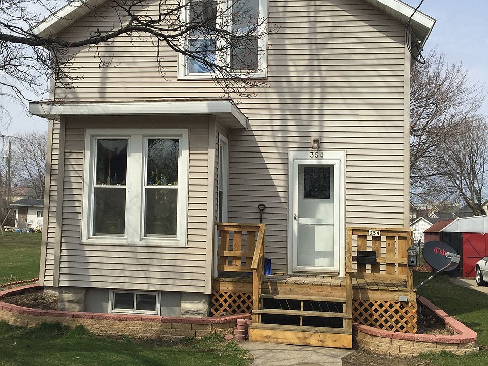 1st image of 354 6th Ave