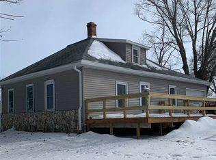 867 Ludlow Rd, Postville, IA 52162