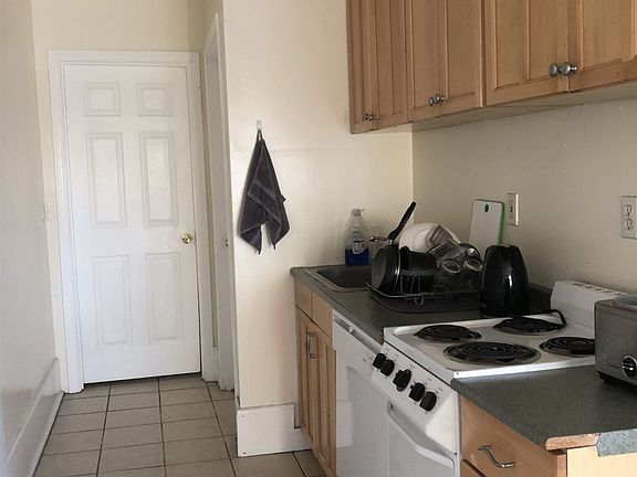 879 Beacon St. #32 Boston - Fenway Shared Unit Photo 1