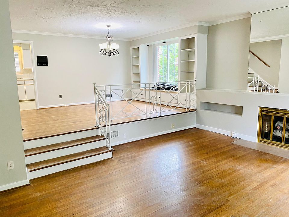 Two Tier Living Room