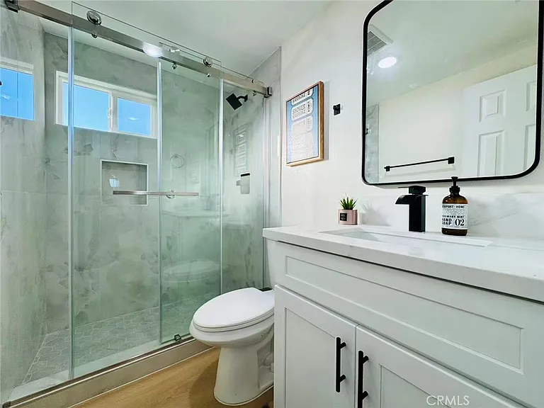 1741 Warwick St #1741 — Photo 18