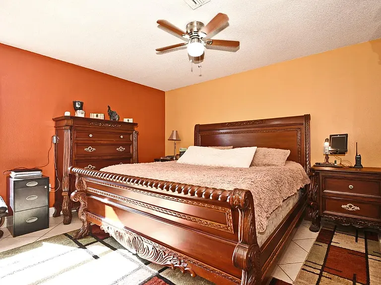 530 Bern Ct — Photo 7