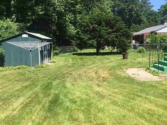 3rd image of 25 Crommelin Dr