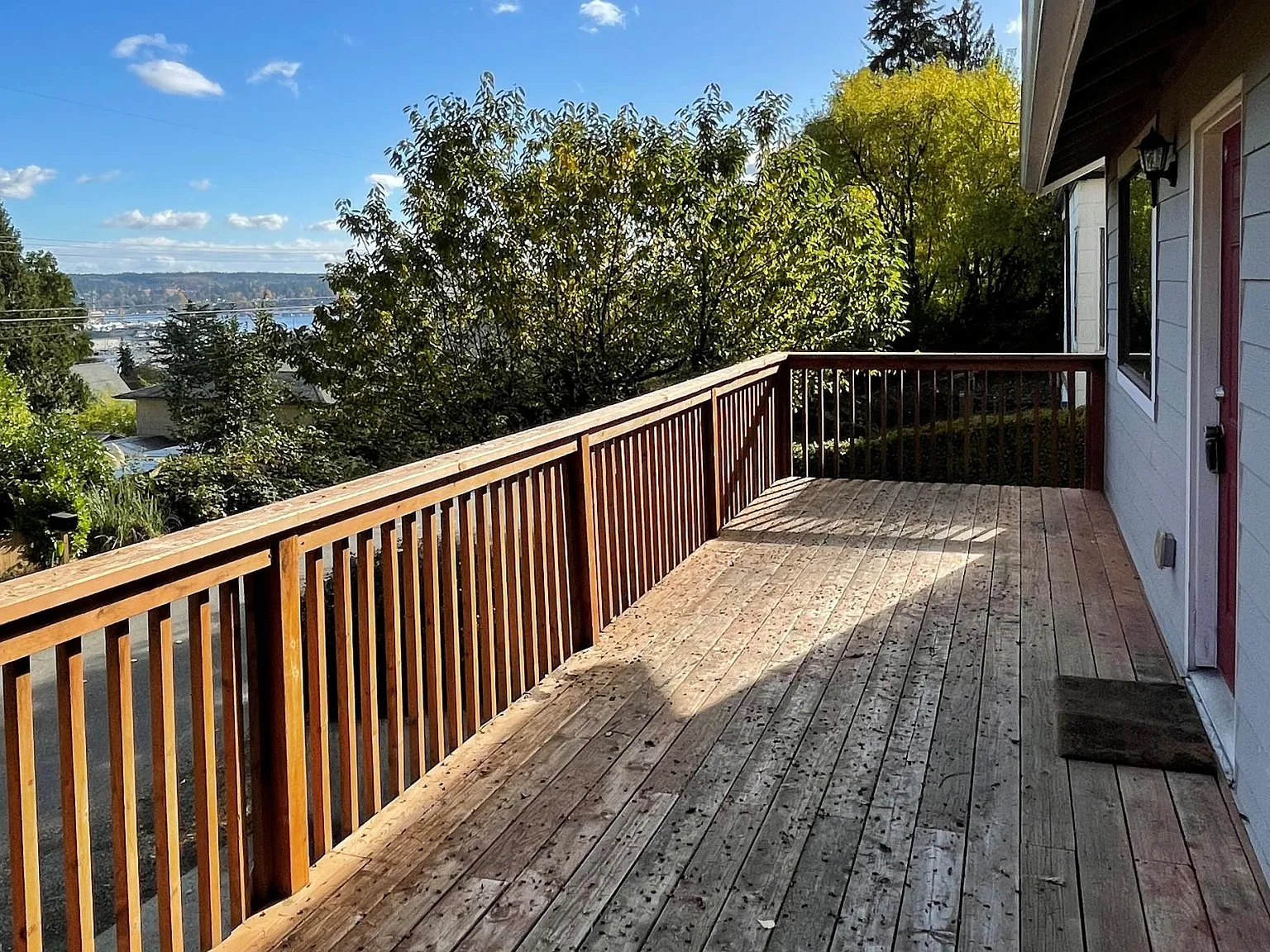 3 bed, 1227 sqft, $2,700 — Photo 3