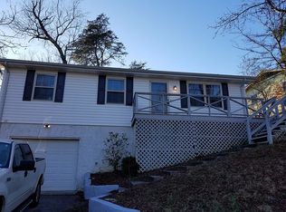 6553 Esquire Dr, Hixson, TN 37343