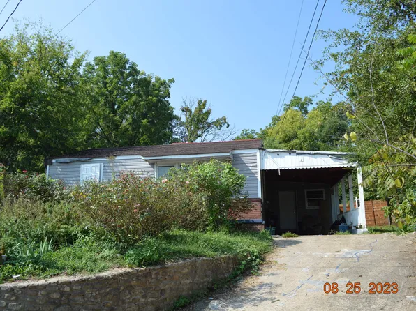 34 Longstreet Rd #1, Rossville, GA 30741