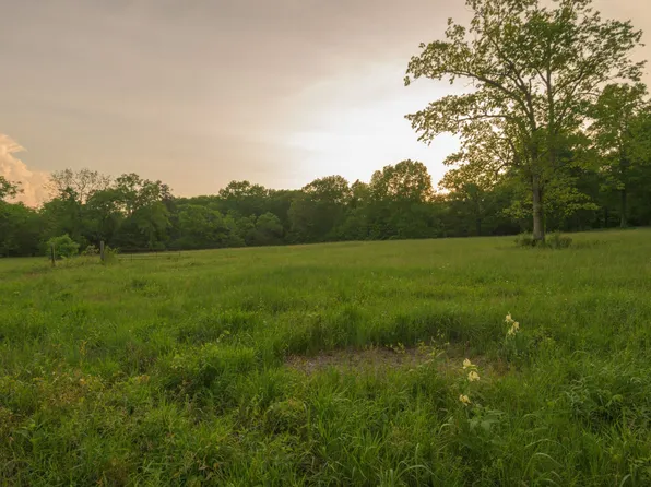 775 Railroad Rd, Wartrace, TN 37183