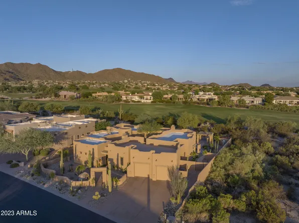7130 E SADDLEBACK Street #14, Mesa, AZ 85207