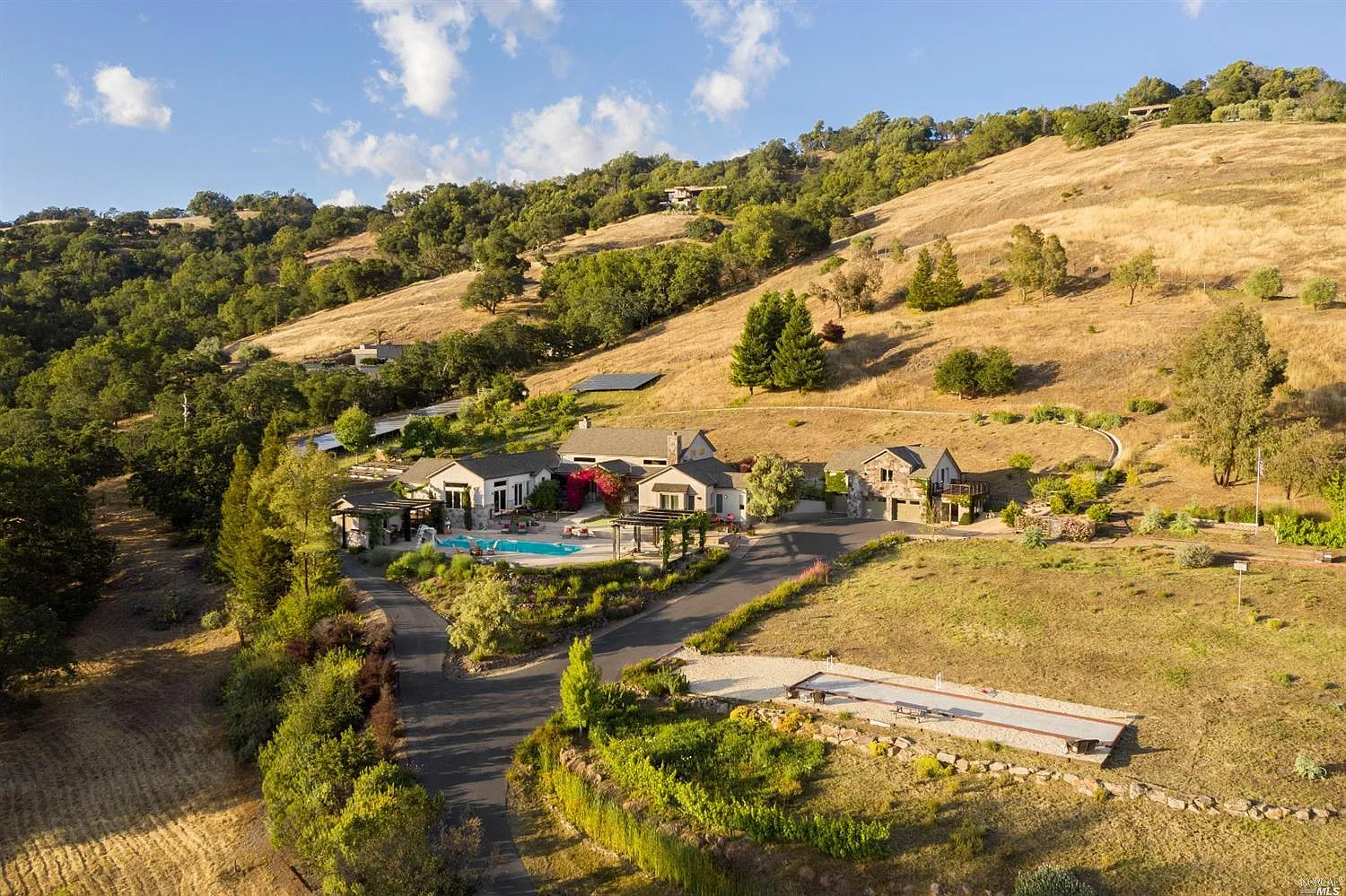 4080 Lovall Valley Loop Rd photo 1