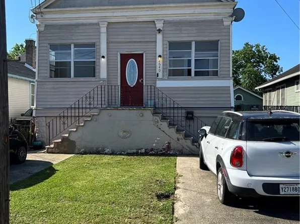 2640 Clover St, New Orleans, LA 70122