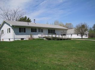 378 Rand Hill Rd, Morrisonville, NY 12962