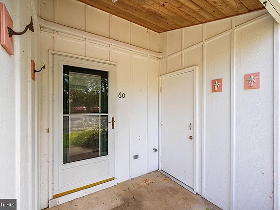 2nd image of 38072 Mockingbird Ln Unit 60