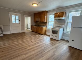 233 School St, Manchester, CT 06040