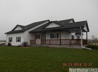 48725 Augusta Ave W, Stanchfield, MN 55080
