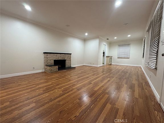 3rd image of 7701 Wilkinson Ave