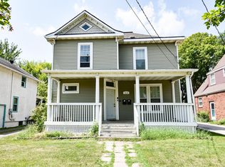 313 7th St S, Moorhead, MN 56560