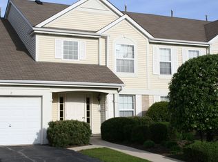 13842 S Bristlecone Ln APT C, Plainfield, IL 60544