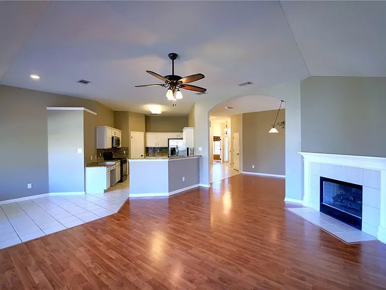 129 Copperwood Loop — Photo 11