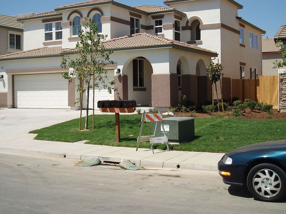 1st image of 115 Tennyson Ct