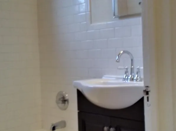 1212 E 52nd St #A, Austin, TX 78723