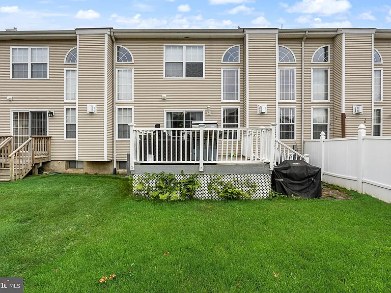 108 Tattersall Dr — Photo 29